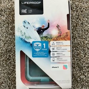 iPhone X FRĒ Séries Lifeproof case